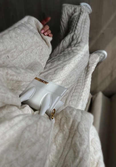 H&M NWT CABLE LOUNGE KNIT SET TOP SWEATER & PANTS BLOGGER'S FAV NEW - Picture 10 of 16